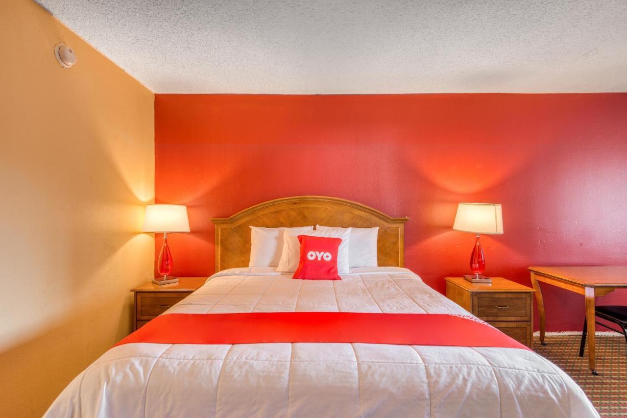 Oyo Hotel Jackson Fairgrounds I-55 Exterior foto